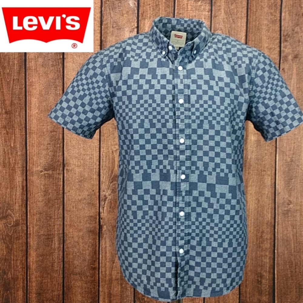 NWOT Rare Race Flag Print Check Abstract Mens Button Up Short Sleeve